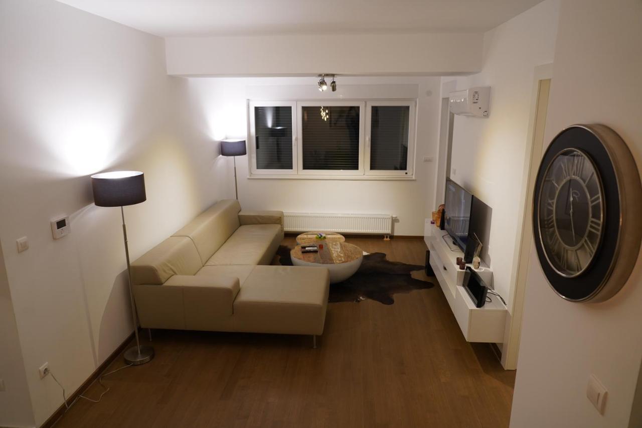 Jackey Apartment 바냐루카 외부 사진